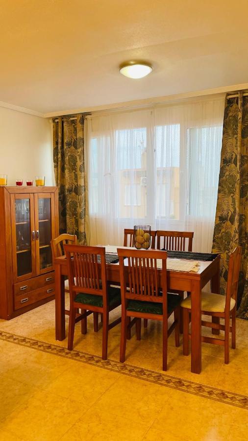 Apartment With A Sea View Torrevieja